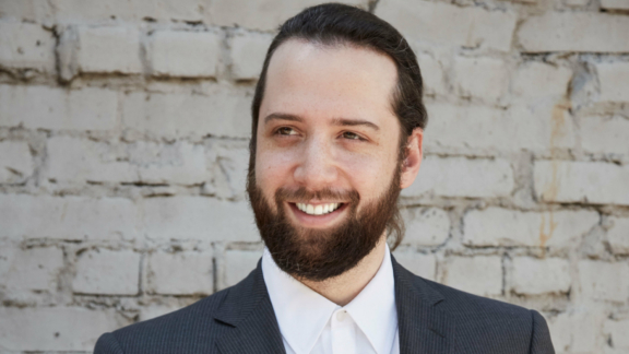 Alex Levin Launches Luxury Technology Column for Luxury Daily hero image