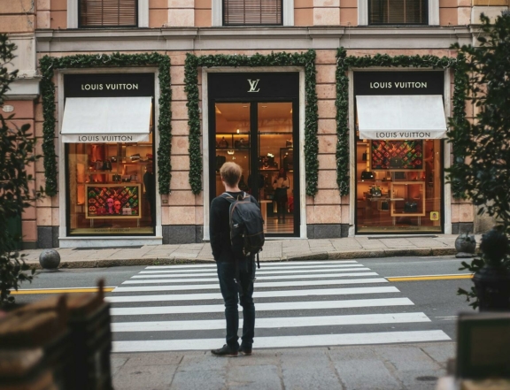 Retail 1 min